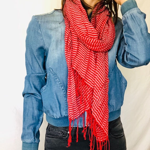 Banana Republic Accessories - 3/$25 SALE| red and white stripe scarf